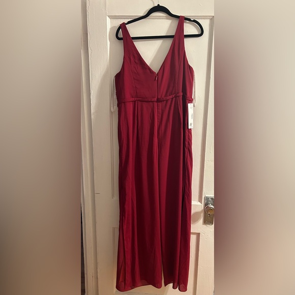 Azazie Ida Burgundy Pleated Stretch Chiffon Jumpsuit Custom Size - Brand New 16 - Picture 3 of 4